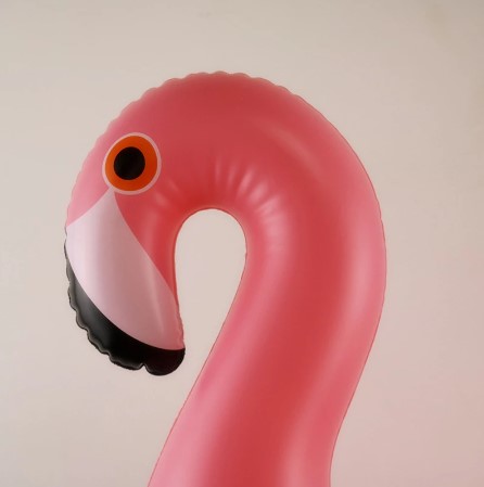 Pool oppblåsbar for kopper i form av en flamingo