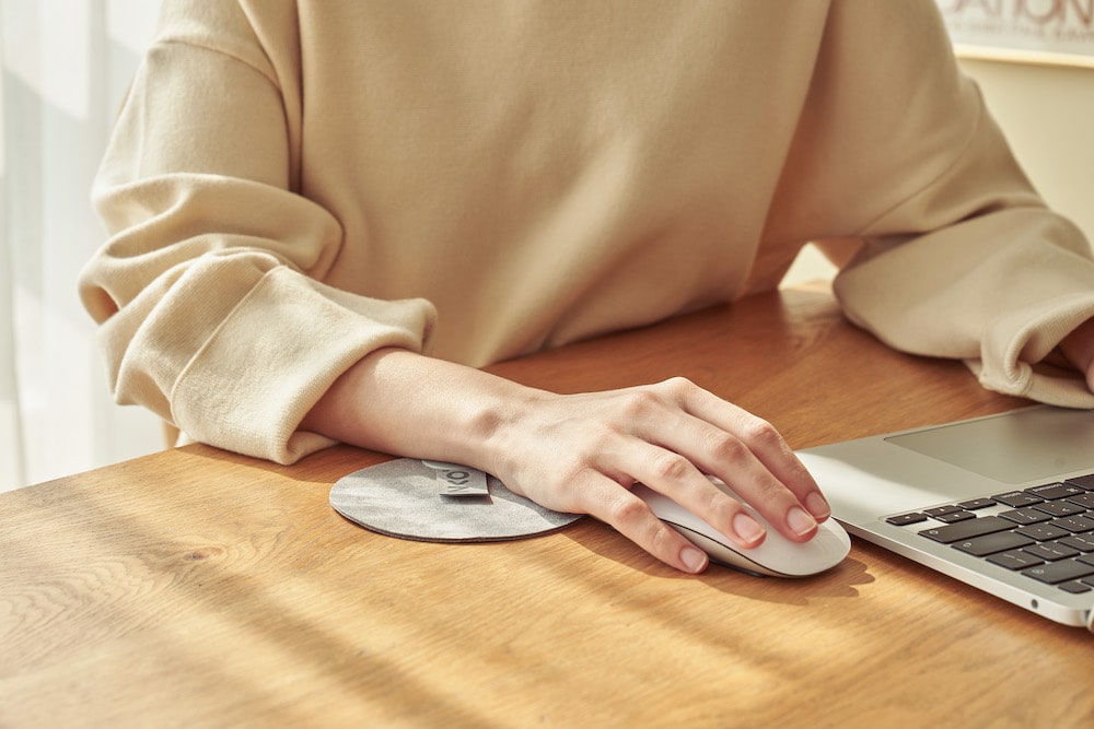 Varmeplate for hender med USB opptil 50°C LUKSUS design fra semsket skinn