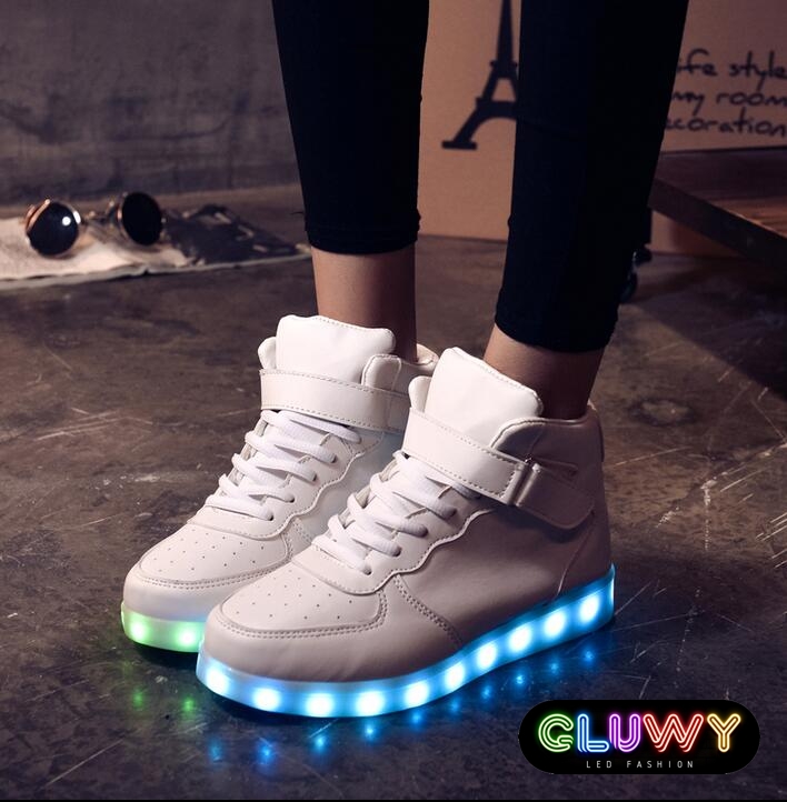 LED skinnende støvler joggesko hvit