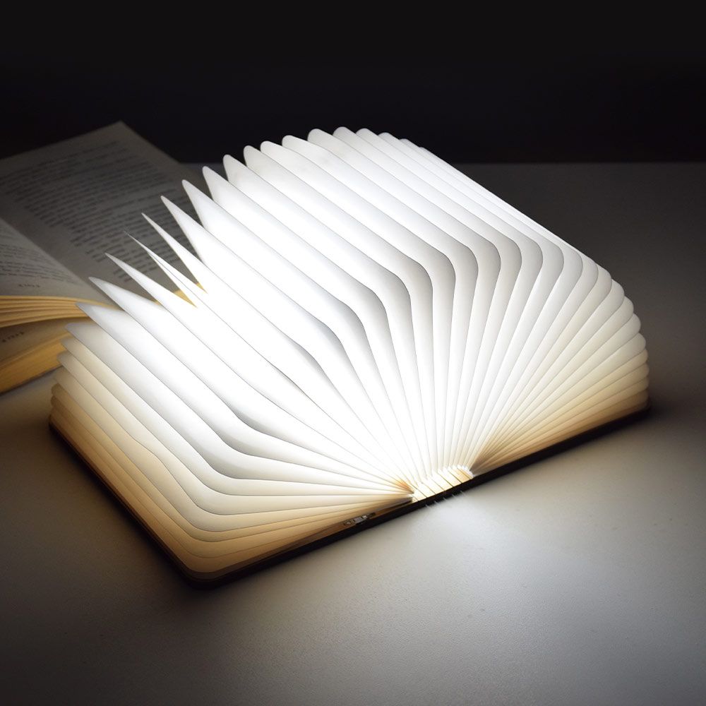 LED-bok - lampe i form av en sammenleggbar bok