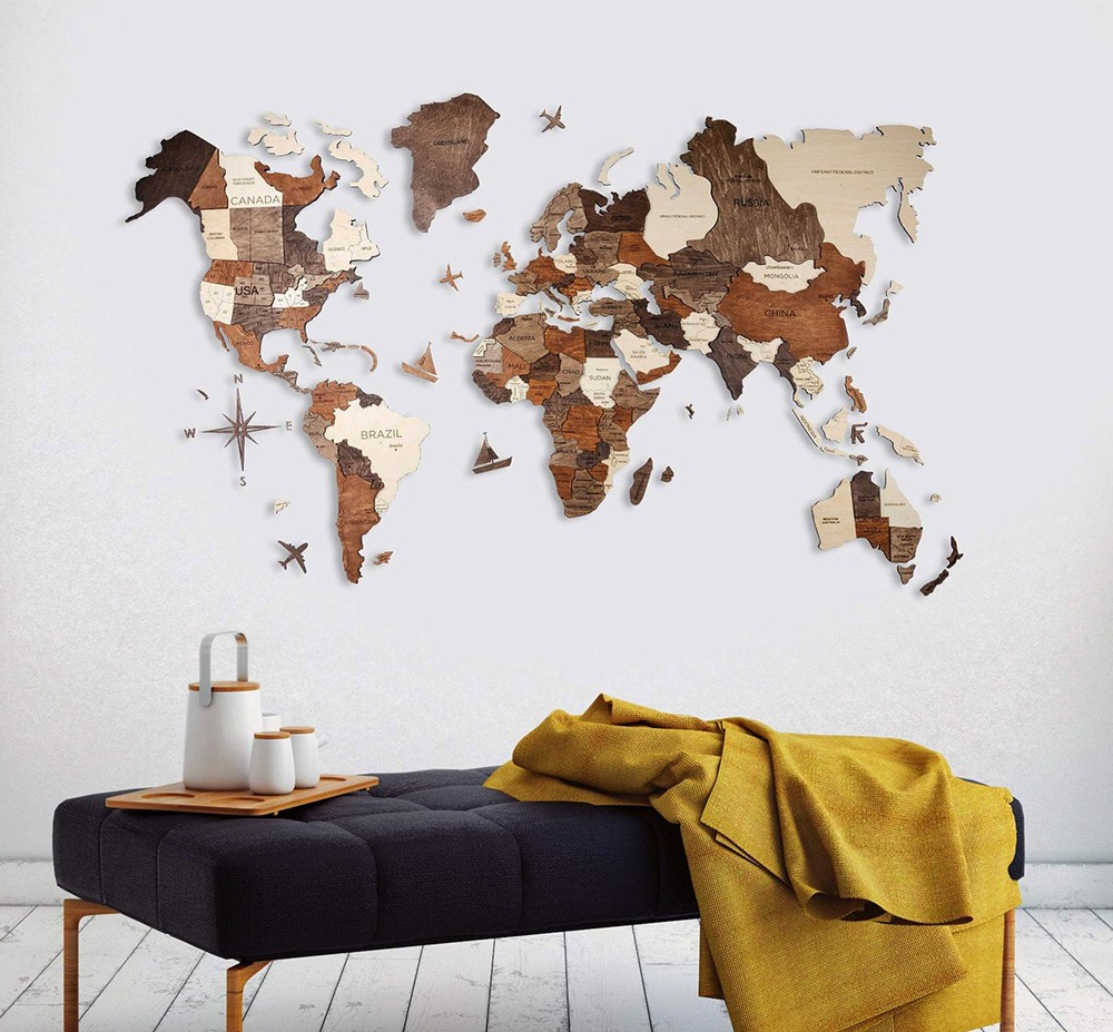 3d, verdenskart av tre, på veggen