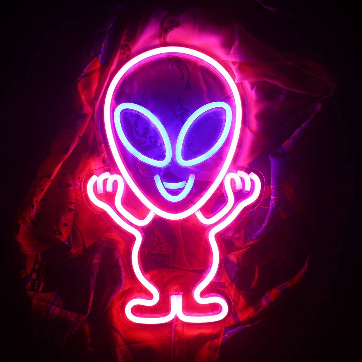LED neon logo skinner på veggen - alien