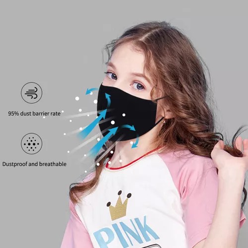 babybeskyttelsesmaske på ansiktet